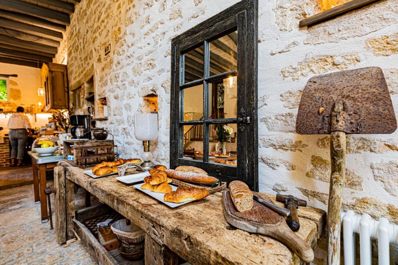 Le Domaine Des Carriers Bed & Breakfast Chevroches Dış mekan fotoğraf