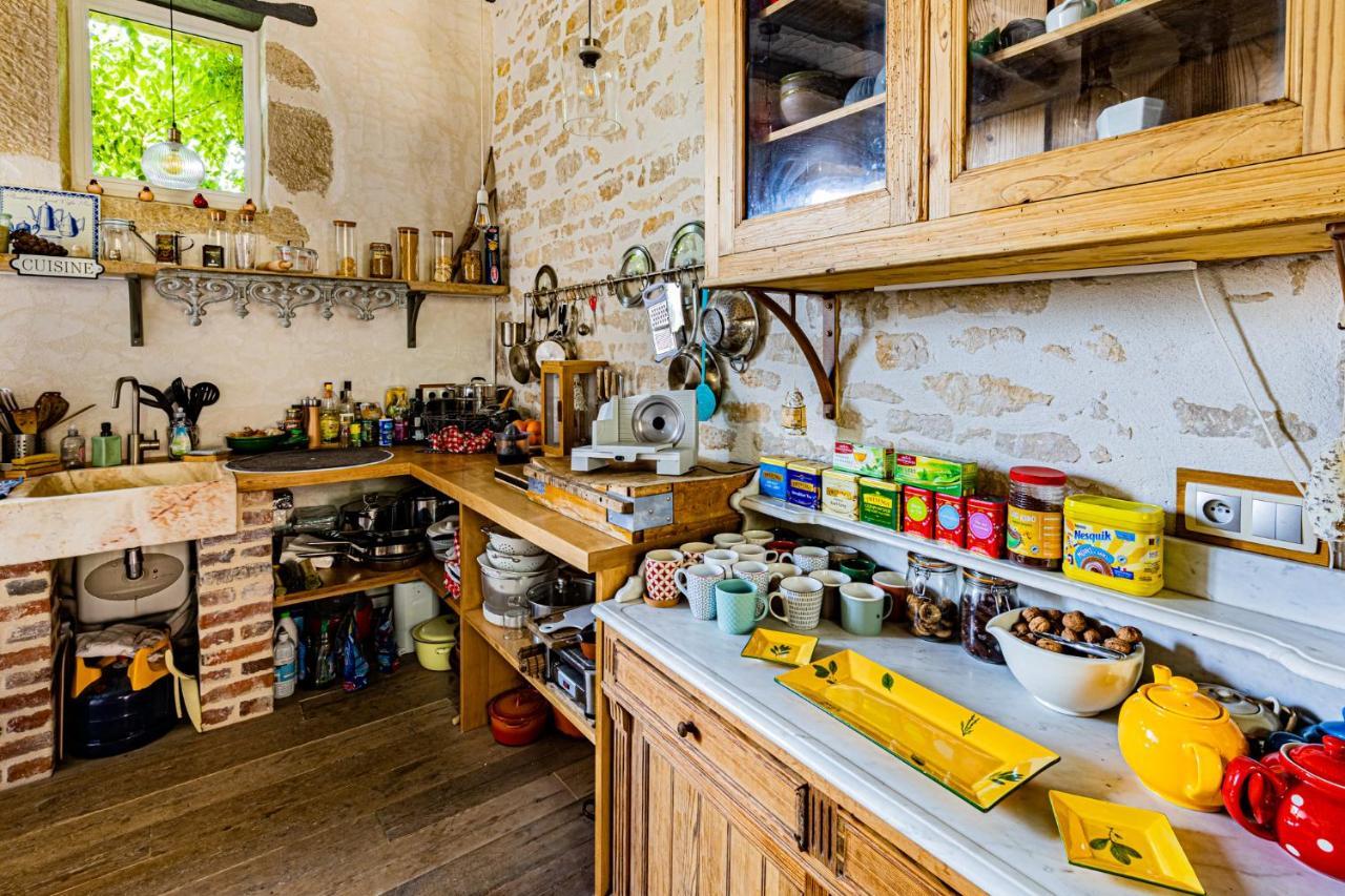 Le Domaine Des Carriers Bed & Breakfast Chevroches Dış mekan fotoğraf